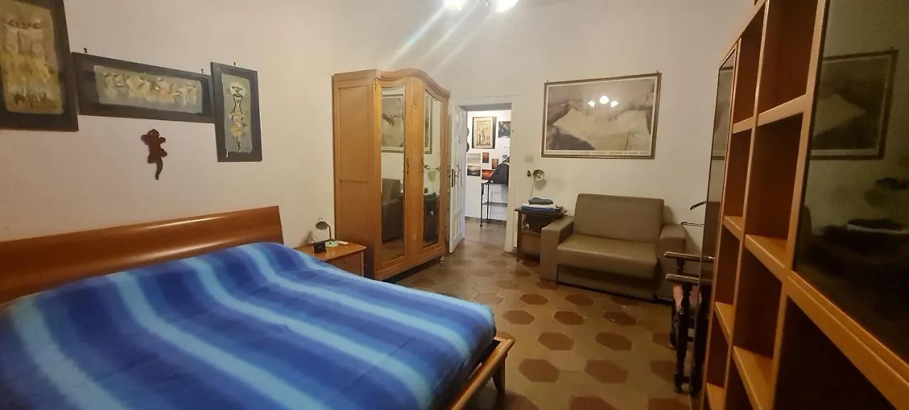 Robta'S Dream Home Rome Italy