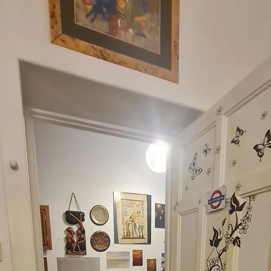Robta'S Dream Home Rome