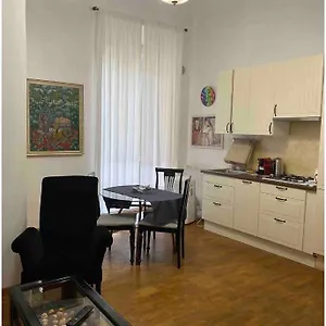  Apartamento In Front Of Coliseum 3